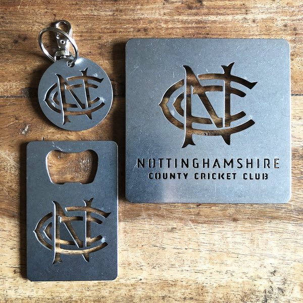 Nottinghamshire County Cricket Club 4.5 x 6cm Stainless Steel Keyring