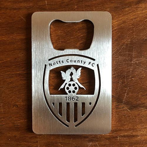 Notts County Football Club Bottle Opener makes the perfect gift for that Magpies fan in your life. It's stainless steel and credit-card sized so it's practical and beautiful